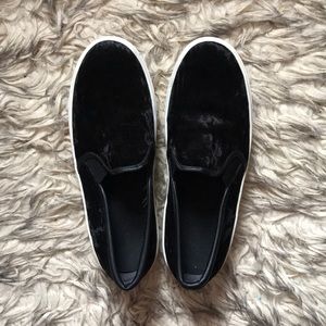 Women’s Bar III Black Velvet Loafers Platform Flat
